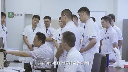 身體被敲斷4次的折疊人出院，打開折疊人生(圖7)