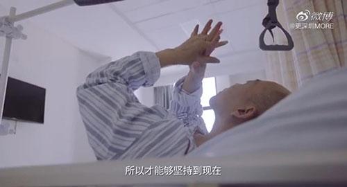 身體被敲斷4次的折疊人出院，打開折疊人生(圖11)